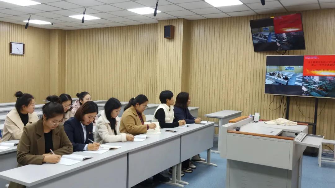奧威亞助力魯疆千里共建，云端課堂促進(jìn)文化潤(rùn)疆.jpg